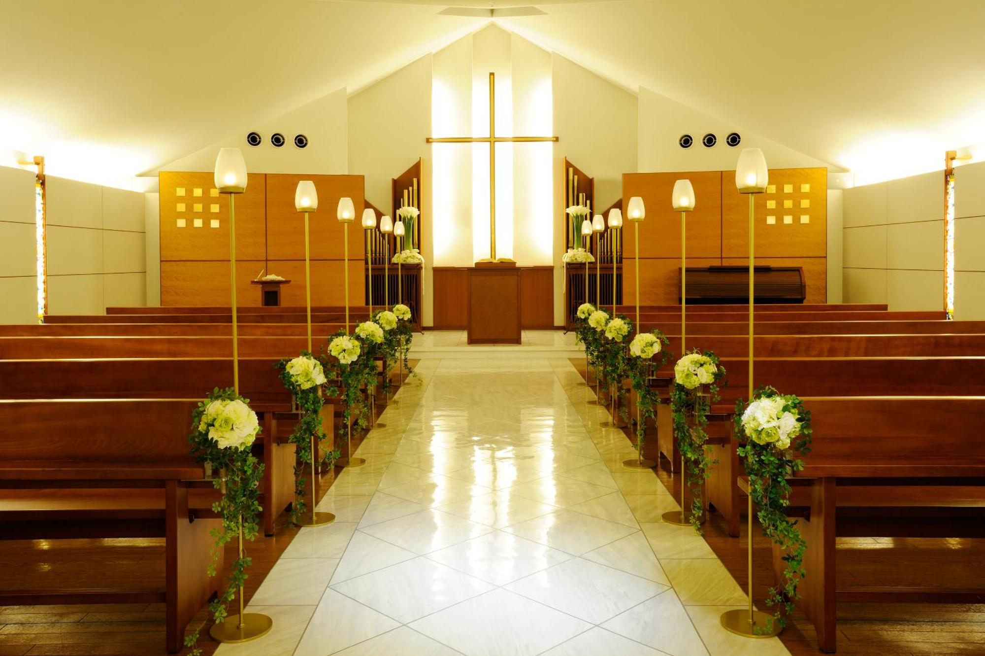 Kyoto Tokyu Hotel Eksteriør billede The interior of the church