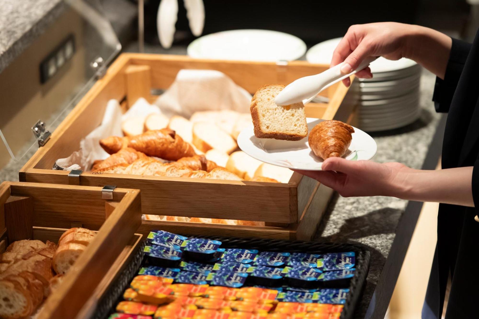 Kyoto Tokyu Hotel Eksteriør billede A buffet